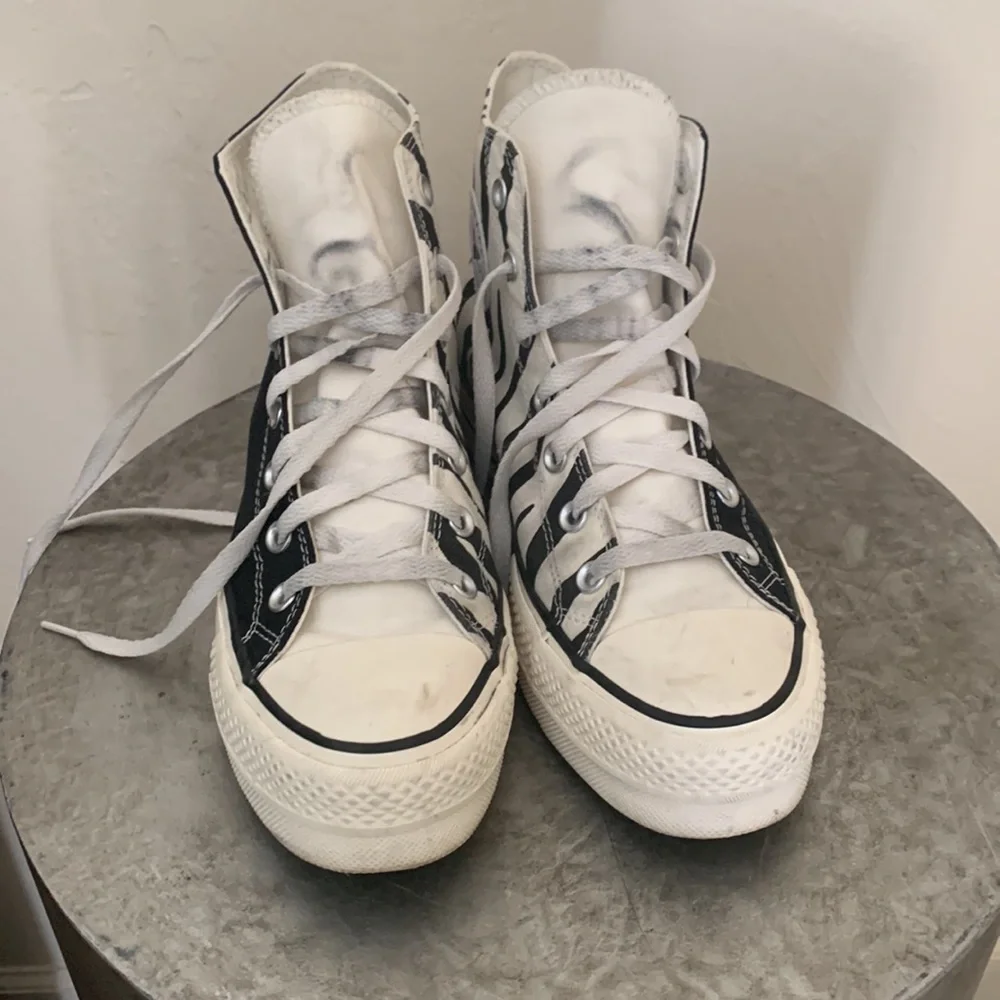 CONVERSE PLATFORM CHUCKS BLACK AND ZEBRA PRINT WOMENS 8.5 | MENS 6.5 - Picture 9 of 12